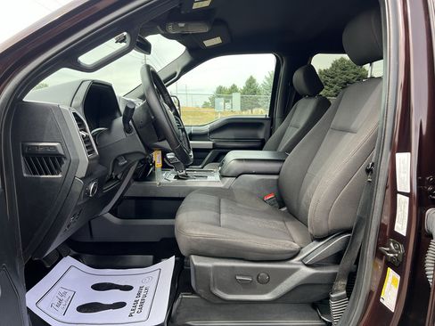 Used 2019 Ford F150 XLT w/ Equipment Group 301A Mid AWD/4WD image 9