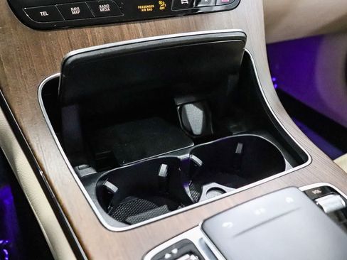 Used 2022 Mercedes-Benz GLC 300 image 22