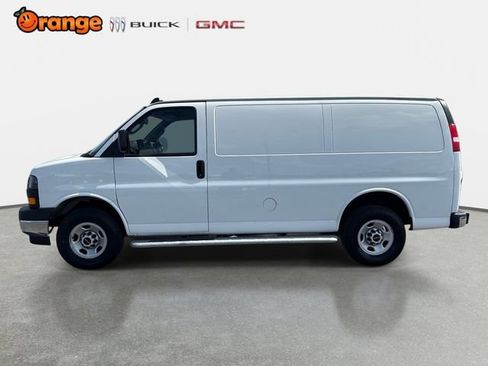 Used 2024 GMC Savana 2500 w/ Driver Convenience Package RWD image 6