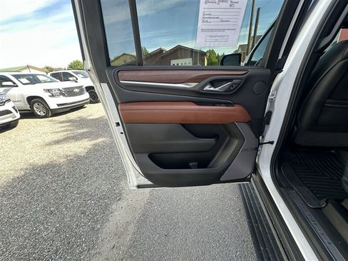 Used 2024 GMC Yukon XL Denali Ultimate AWD/4WD image 84
