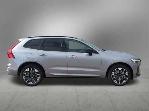 Used 2026 Volvo XC60 B5 Plus w/ Protection Package Premier image 7
