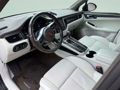 Used 2018 Porsche Macan GTS image 20