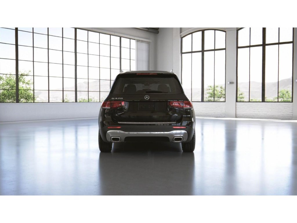 Certified 2023 Mercedes-Benz GLB 250 image 26