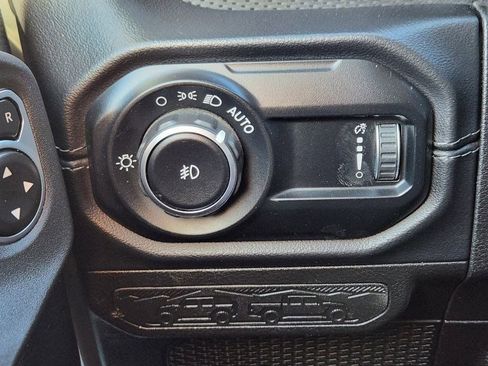 Used 2024 Jeep Wrangler Rubicon 392 image 12