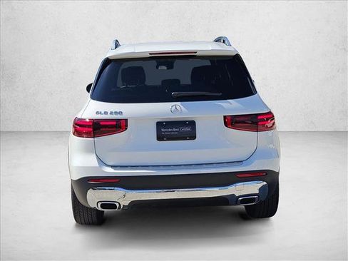 Certified 2026 Mercedes-Benz GLB 250 image 7