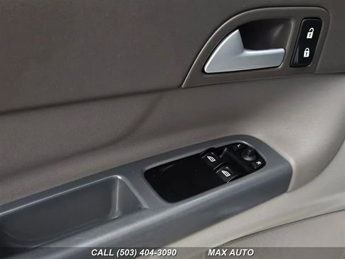 Used 2009 Volvo C30 image 32