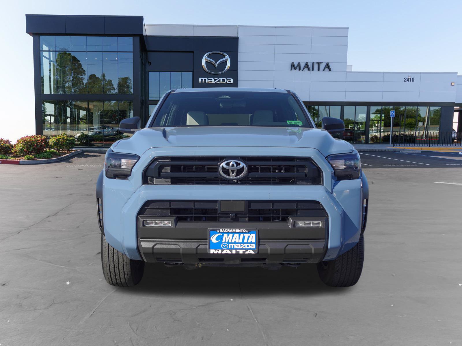 Used 2025 Toyota 4Runner SR5 AWD/4WD image 8