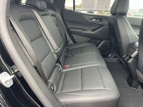 Used 2025 Chevrolet Equinox LT w/ Convenience Package II image 30