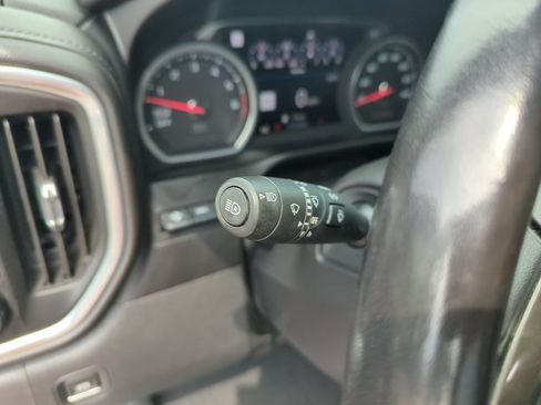 Used 2019 Chevrolet Silverado 1500 High Country w/ Technology Package RWD image 21