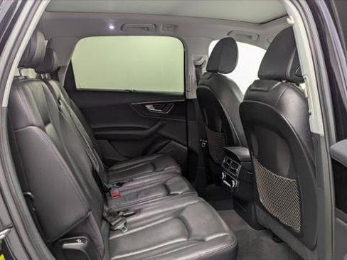 Used 2017 Audi Q7 3.0T Prestige w/ Prestige Package AWD/4WD image 21