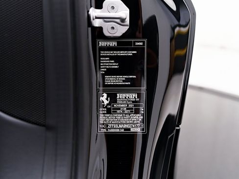 Used 2022 Ferrari F8 Tributo image 56