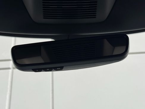 Used 2024 Nissan Pathfinder Platinum FWD image 33