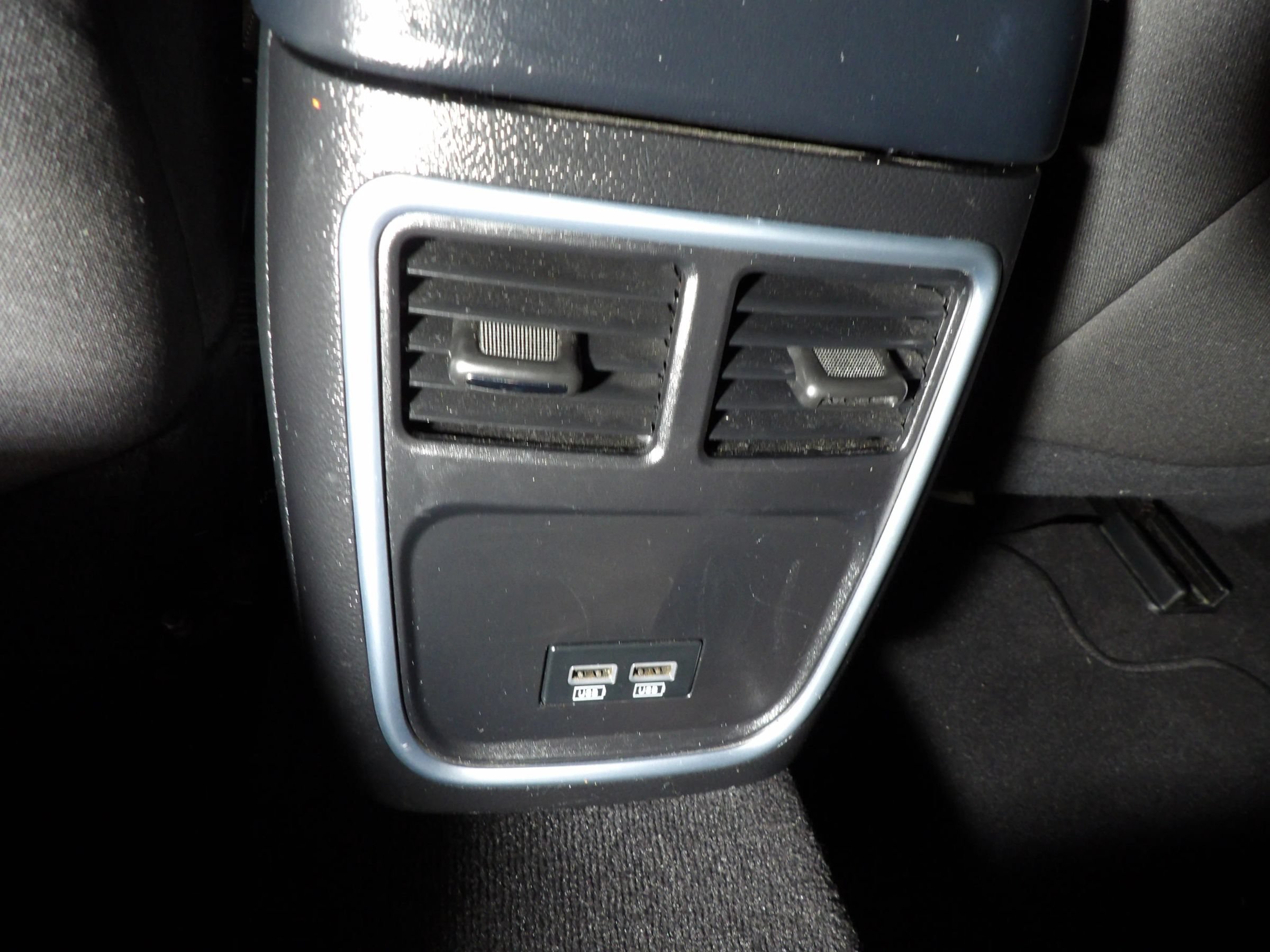 Used 2022 Dodge Charger SXT RWD image 11