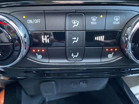 New 2026 Chevrolet Trax ACTIV w/ Sunroof Package image 23