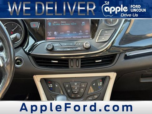 Used 2018 Buick Envision Premium w/ LPO, Hit The Road Package AWD/4WD image 9