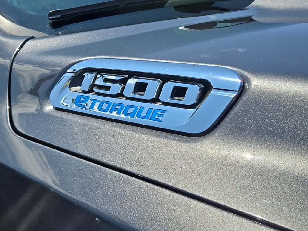 Used 2023 RAM 1500 Big Horn AWD/4WD image 5