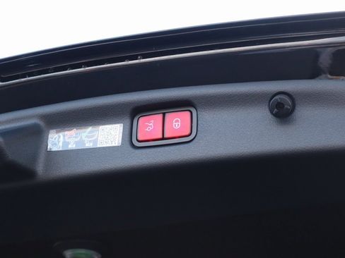 New 2026 Mercedes-Benz C 43 AMG 4MATIC Sedan image 11