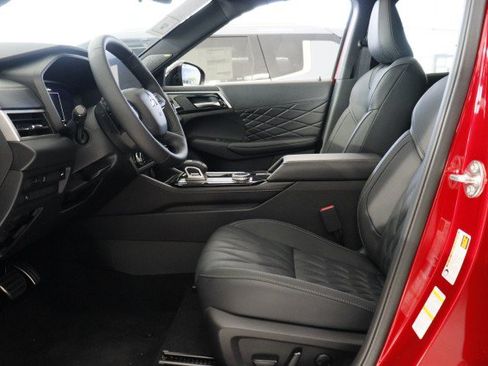 New 2026 Mitsubishi Outlander SEL Black Edition FWD image 7