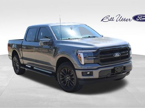 Used 2025 Ford F150 Lariat w/ Equipment Group 501A Mid AWD/4WD image 3