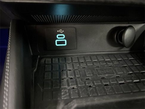 Used 2024 Ford Mustang GT Premium image 34