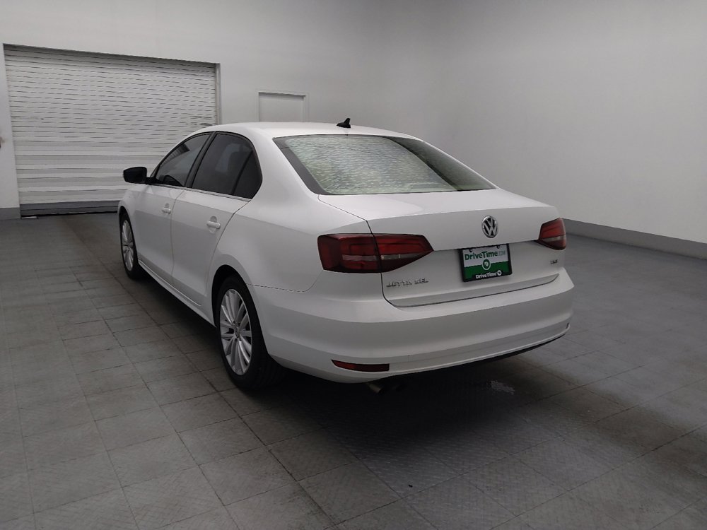 Used 2016 Volkswagen Jetta SEL w/ Lighting Package FWD image 5