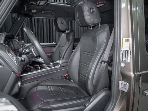 Certified 2025 Mercedes-Benz G 550 image 11