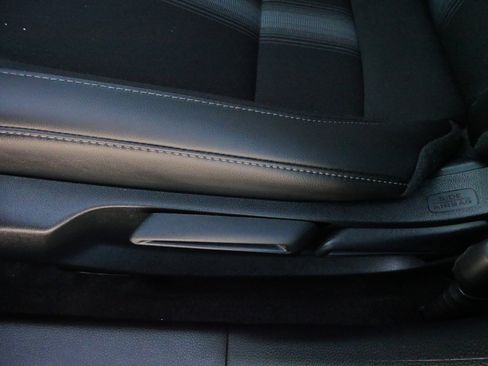 Used 2025 Honda Civic Sport image 21