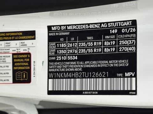 Used 2026 Mercedes-Benz GLC 300 4MATIC image 13