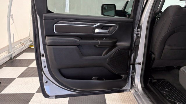 Used 2024 RAM 1500 Big Horn AWD/4WD image 19