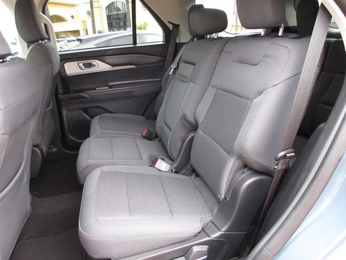 Used 2026 Ford Explorer Active RWD image 26