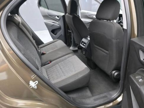 Used 2023 Chevrolet Equinox LT FWD image 15