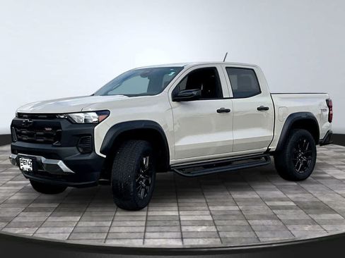 New 2026 Chevrolet Colorado Trail Boss AWD/4WD image 1