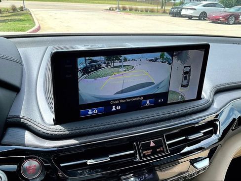 Certified 2025 Acura MDX SH-AWD w/ Advance Package image 28