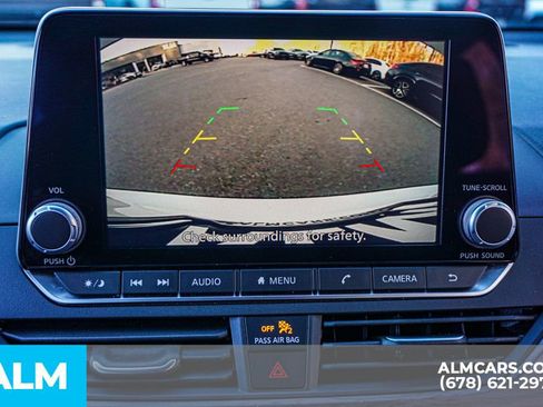 Used 2025 Nissan Altima 2.5 SV image 35