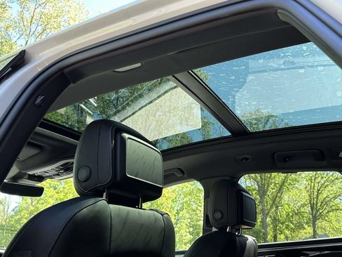 New 2026 Porsche Macan S AWD/4WD image 16