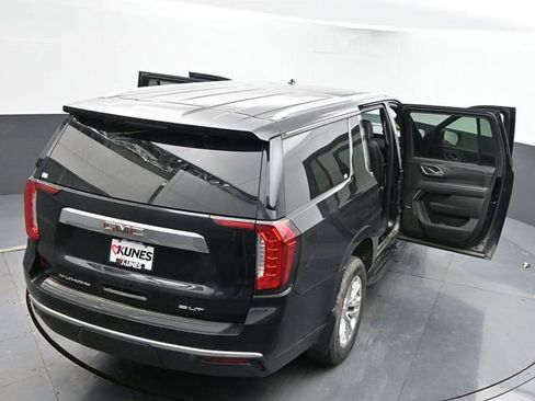 Used 2022 GMC Yukon XL SLT w/ SLT Luxury Package image 69
