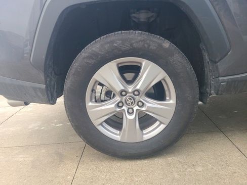 Used 2025 Toyota RAV4 XLE image 10