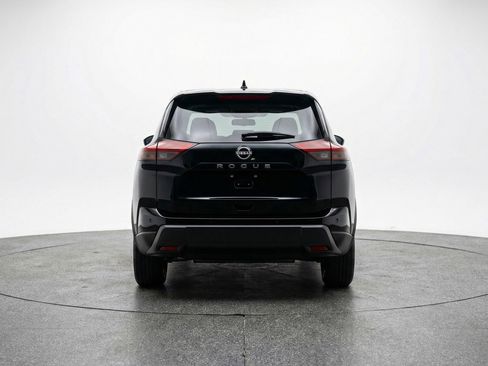 Used 2025 Nissan Rogue SV FWD image 7