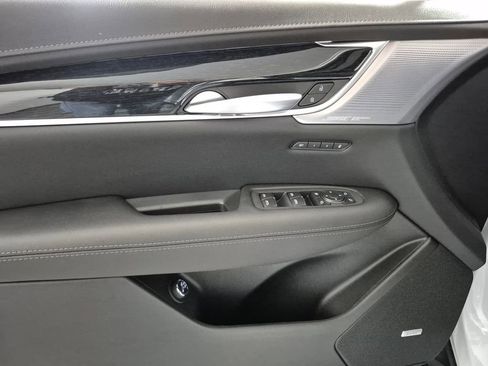 New 2026 Cadillac XT5 Premium Luxury image 13