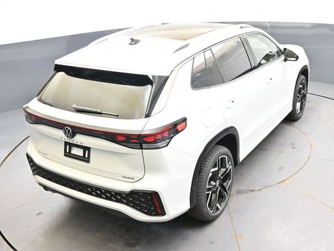 New 2026 Volkswagen Tiguan SEL R-Line AWD/4WD image 50