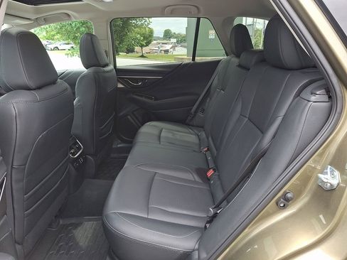 Certified 2024 Subaru Outback Limited AWD/4WD image 11