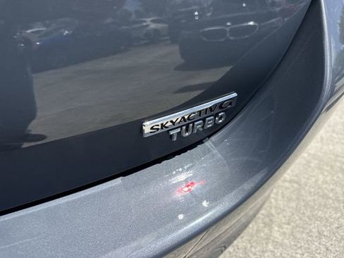 Used 2022 MAZDA MAZDA3 s image 25