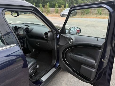 Used 2014 MINI Cooper Countryman FWD image 16