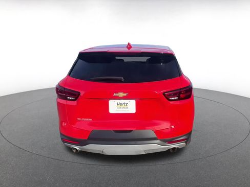 Used 2025 Chevrolet Blazer LT image 12