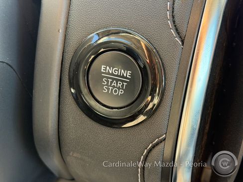 Used 2025 Ford Expedition Platinum AWD/4WD image 28