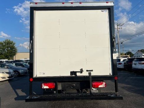 Used 2024 Mercedes-Benz Sprinter 3500 image 6