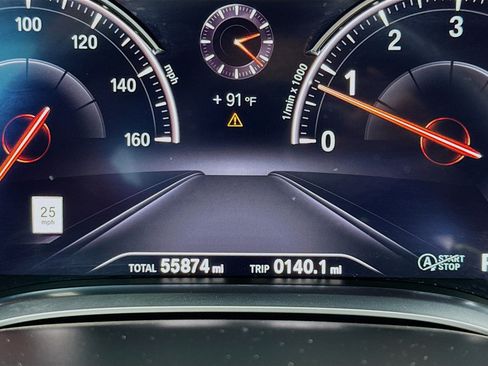 Used 2019 BMW 740i w/ M Sport Package RWD image 8