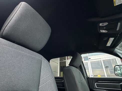 Used 2019 RAM 2500 Big Horn image 20