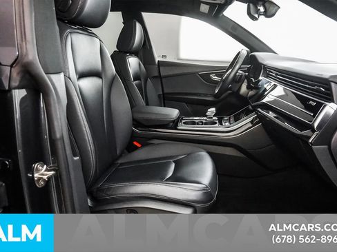Used 2021 Audi Q8 AWD/4WD image 19