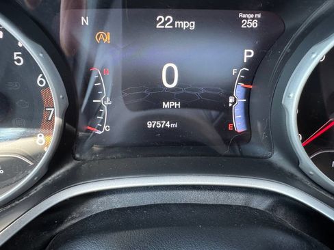 Used 2017 Jeep Compass Limited AWD/4WD image 8